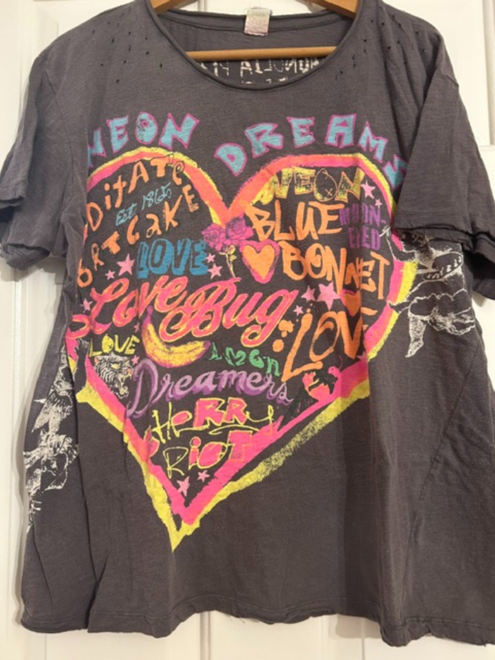 NWT - Magnolia Pearl Neon Dreams Tee